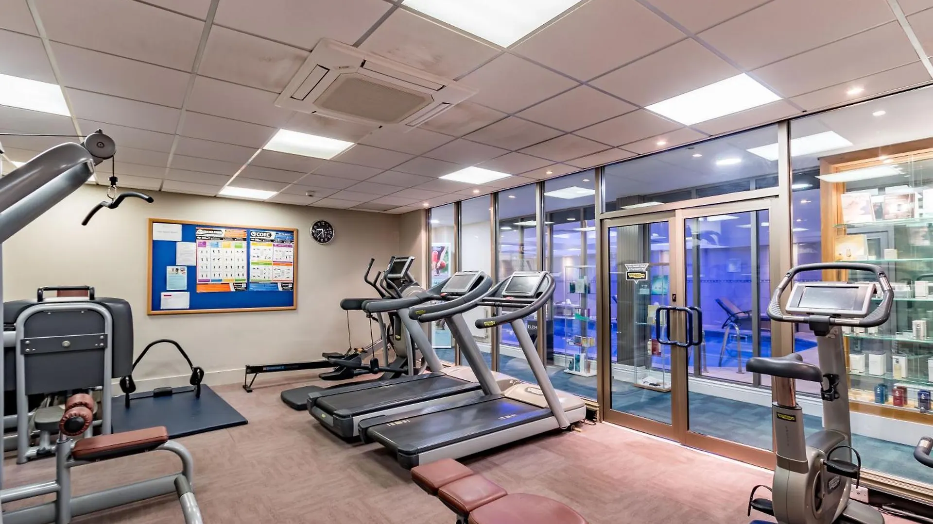 Wood Hall Hotel & Spa Wetherby 4*,